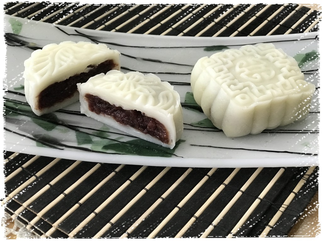 Crystal Moon Cakes 話畫坊 Hua Hua Fun Language & Art